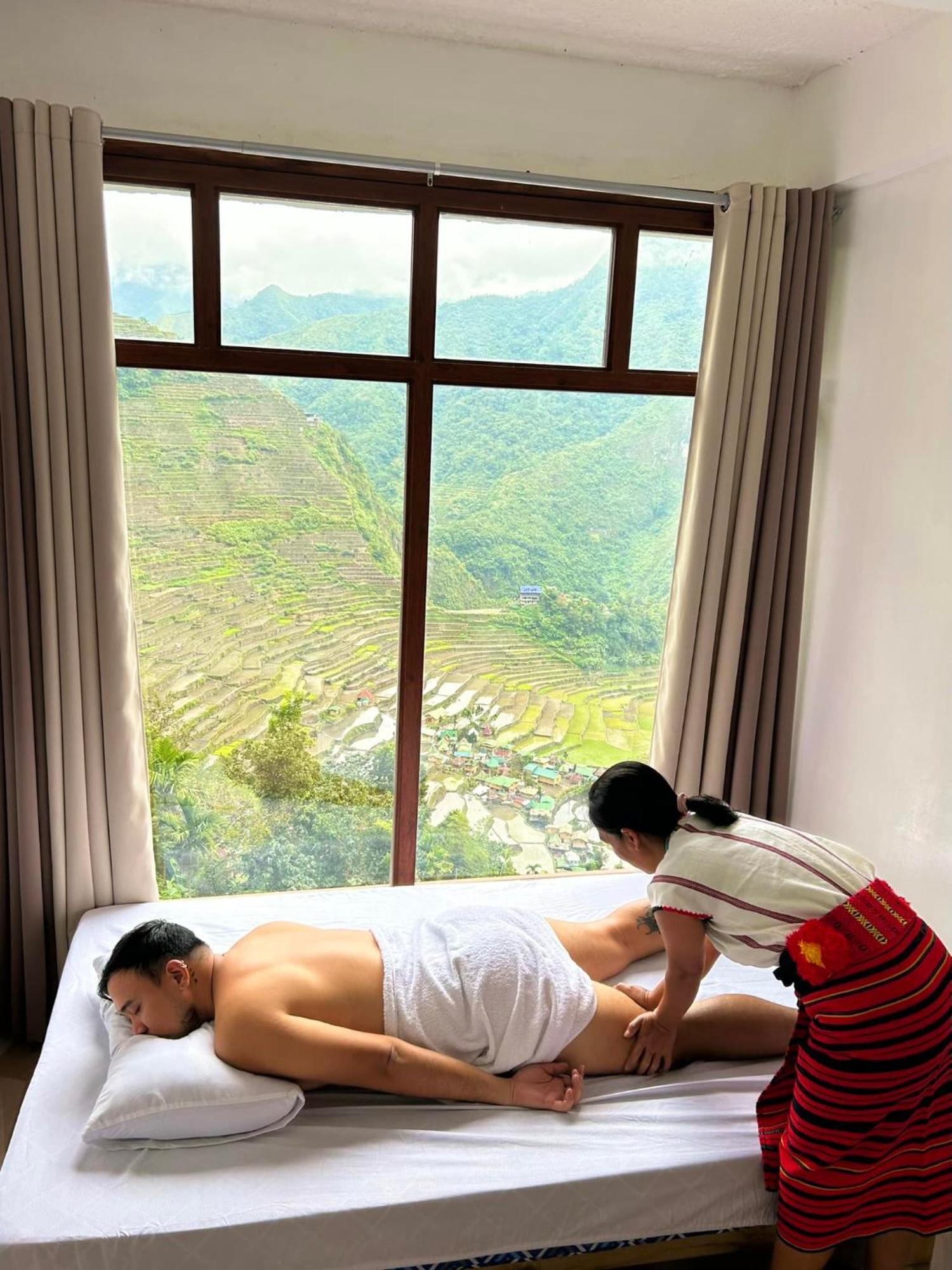 Batad Roberto'S Abung Inn And Restaurant バナウェ エクステリア 写真